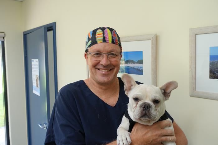 Dr Tony Malcolma